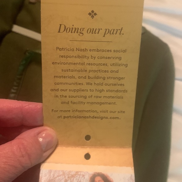 Patricia Nash Knit Cape with Whipstitch Detail size says M/L posted it as medium - Picture 10 of 12